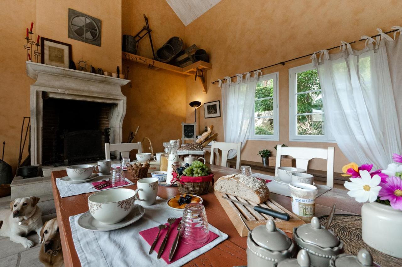 Domaine De La Combotte Bed and Breakfast Nantoux Eksteriør billede